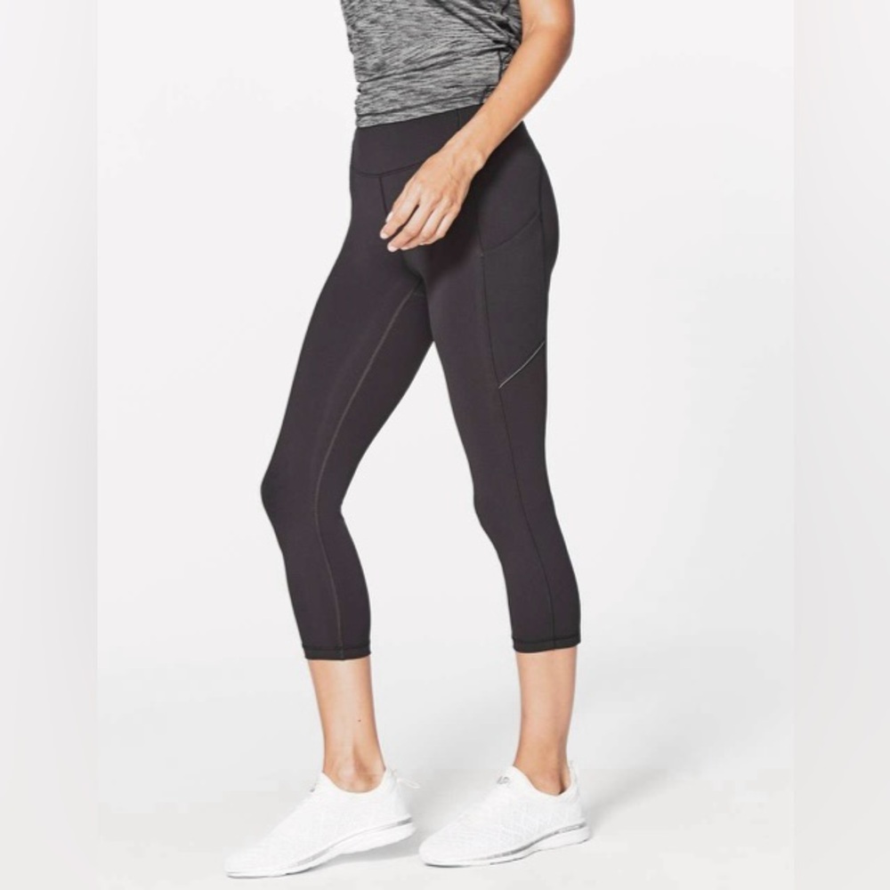 Lululemon | Speed Up Crop 21"